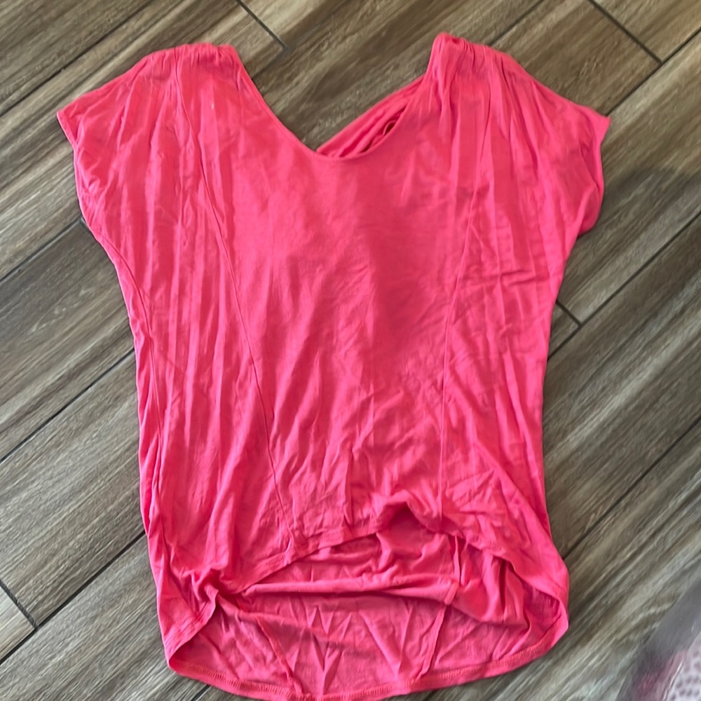 Cute low back pink top